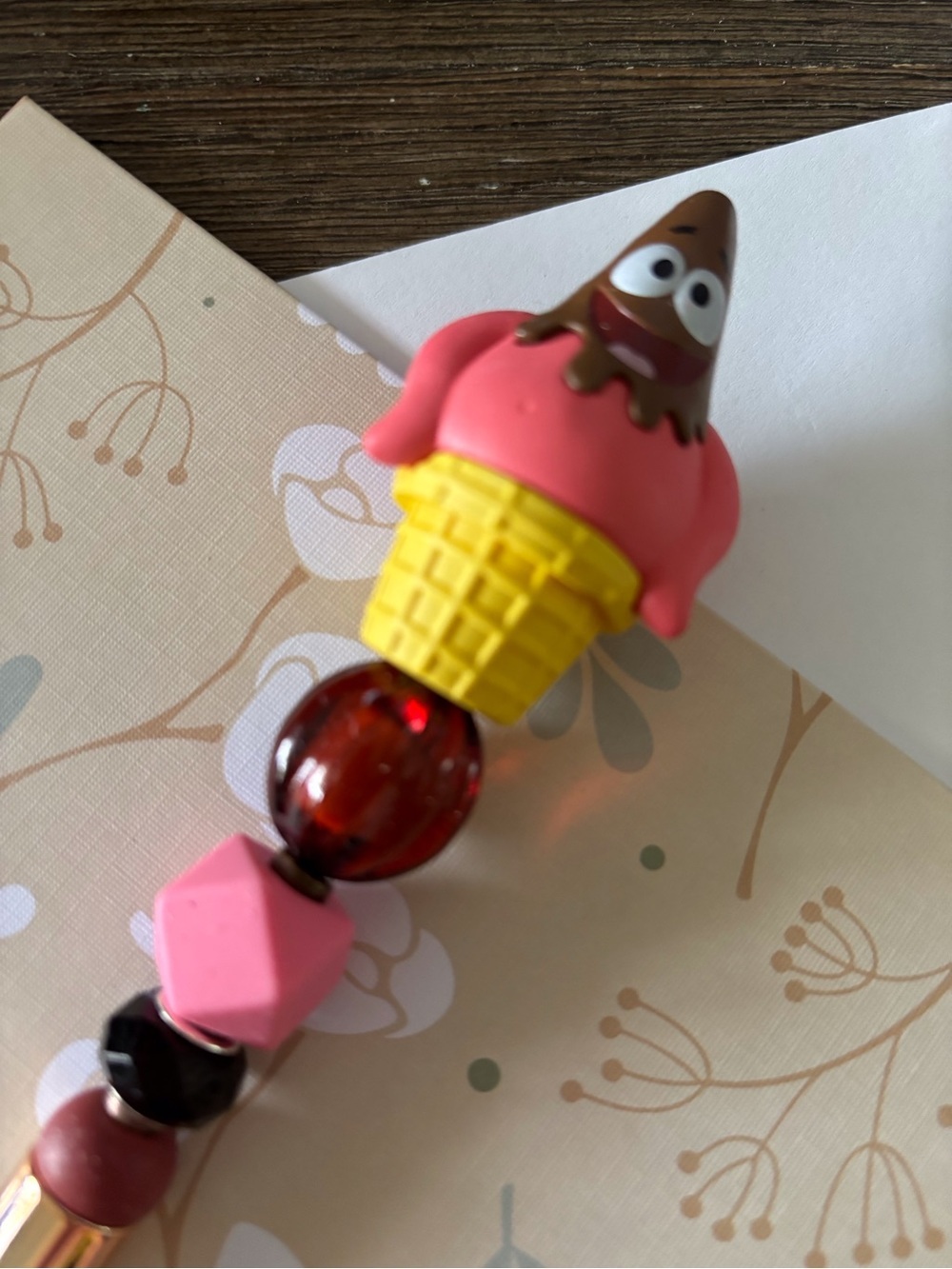 SpongeBob SquarePants: Goofy Goober Patrick handmade beaded pen
